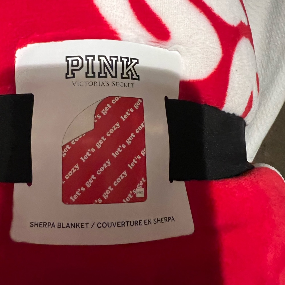 PINK "Lets get cozy" sherpa blanket. NWT